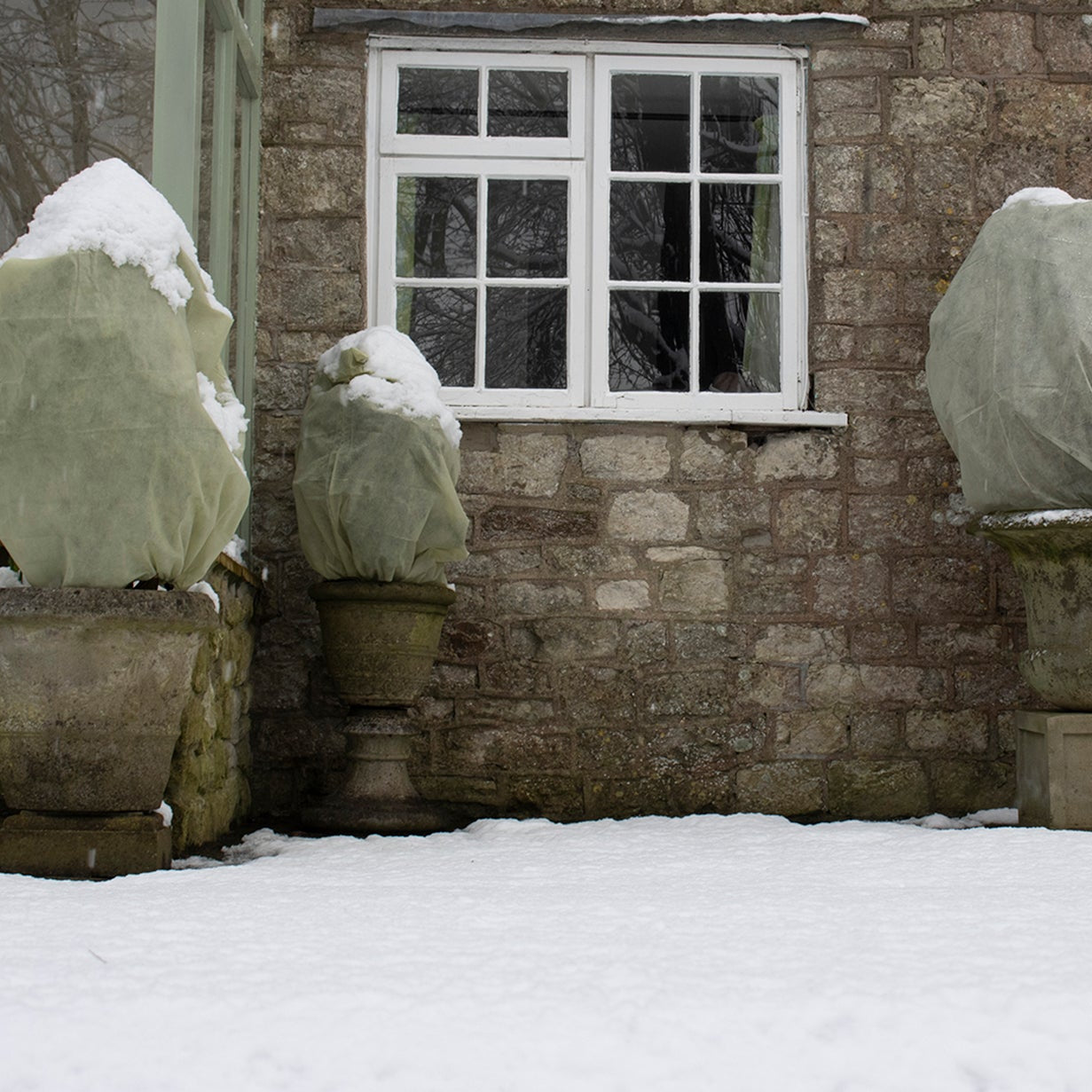 Product Bite: Easy Fleece Jackets easy to use plant protection