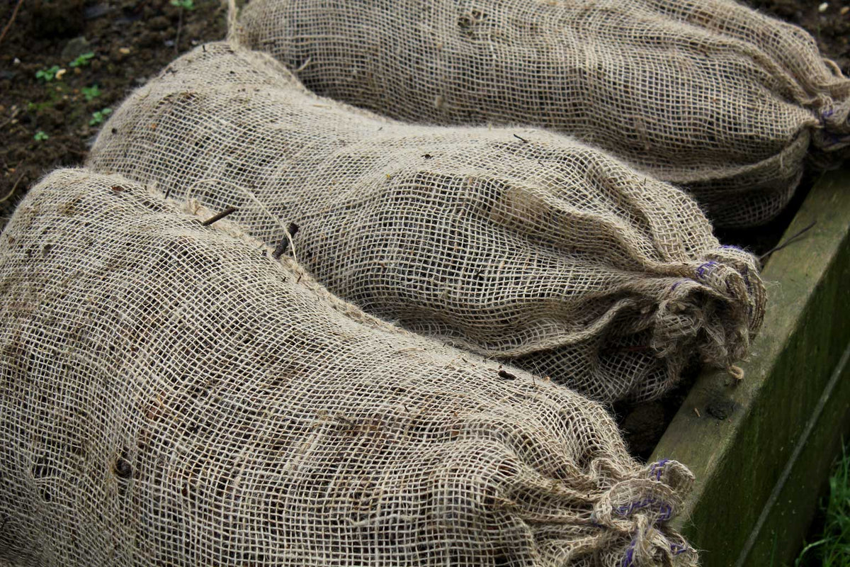 Using Sacks Organic Composting Sack - 3 Pack | Composting | Haxnicks